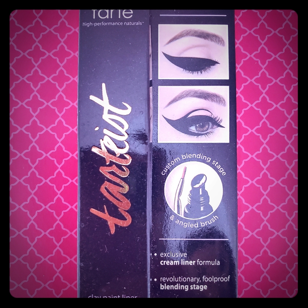 Tarte Tartiest Clay Paint Liner & angled brush